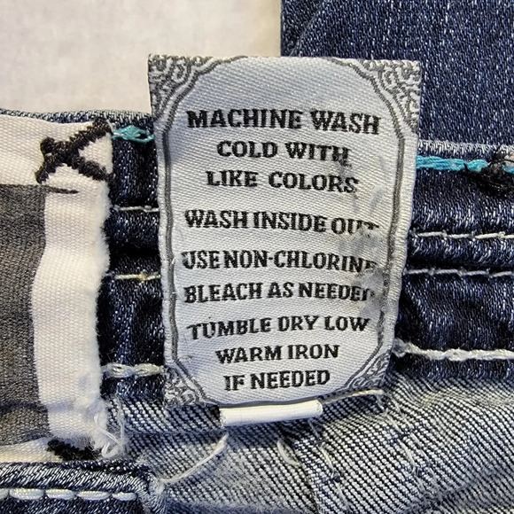 Trademark H Cropped Denim Jeans Logo Embroidered Cuffed Medium  Wash Size 29 - Picture 12 of 15